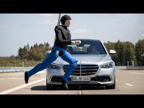 All New Mercedes S Class - all Safety Systems (explained)